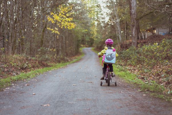 Minors riding a bicycle must also wear a helmet.