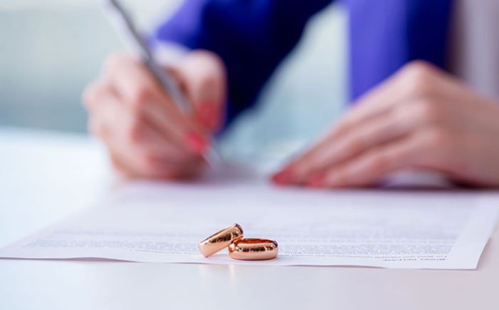 absolute divorce attorney assistance
